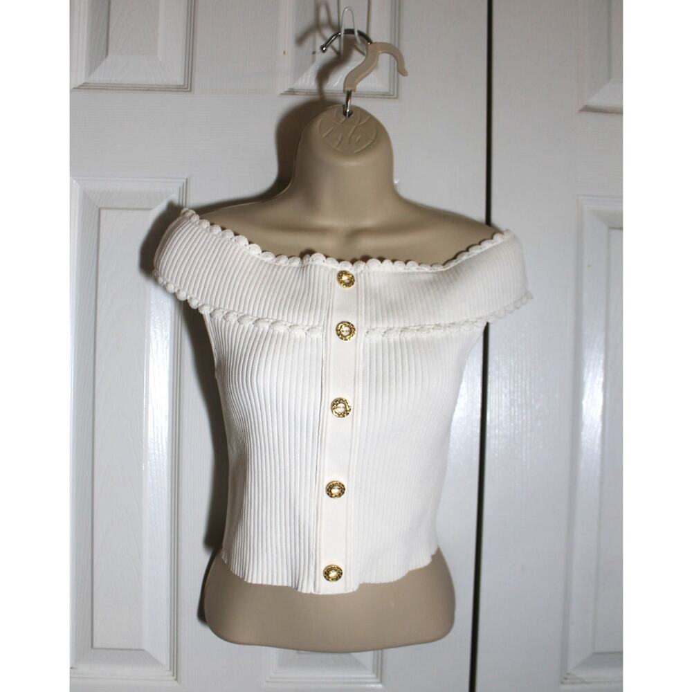 Sandro White Rib Knit Off the Shoulder Crop Top w/ Gold Buttons sz 2 (M) - Picture 2 of 4